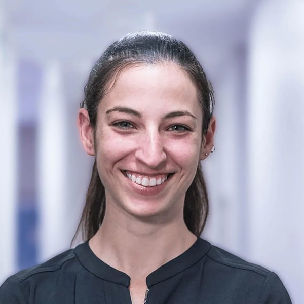 Photo of Dr. Carolyn Karr