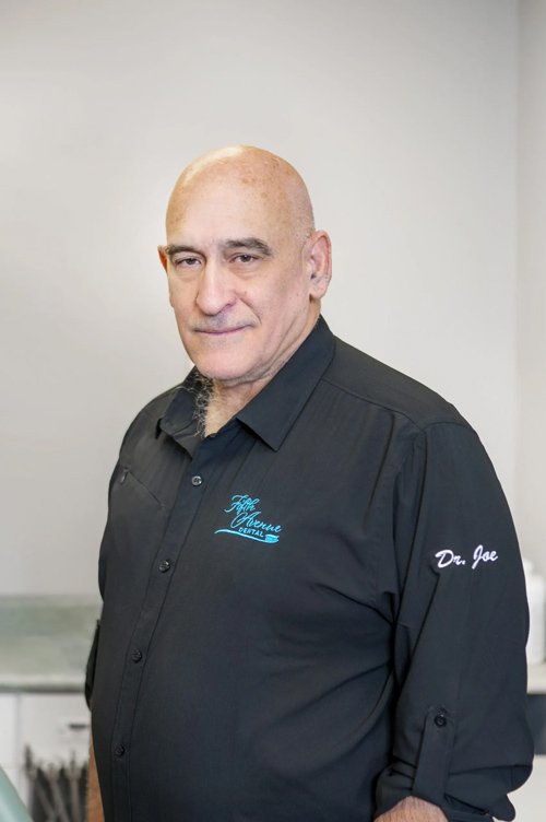 Photo of Dr. Joe Zeisler
