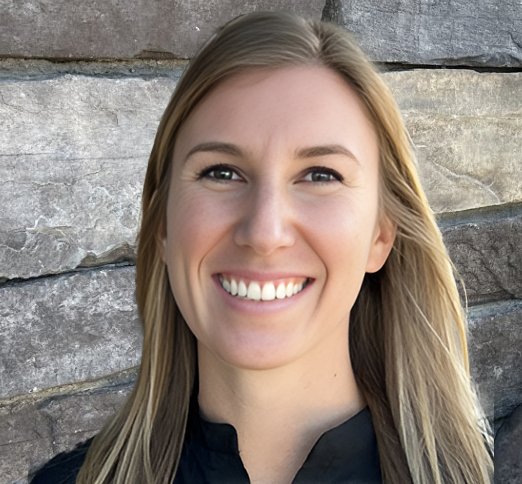 Photo of Dr. Kari Fowler