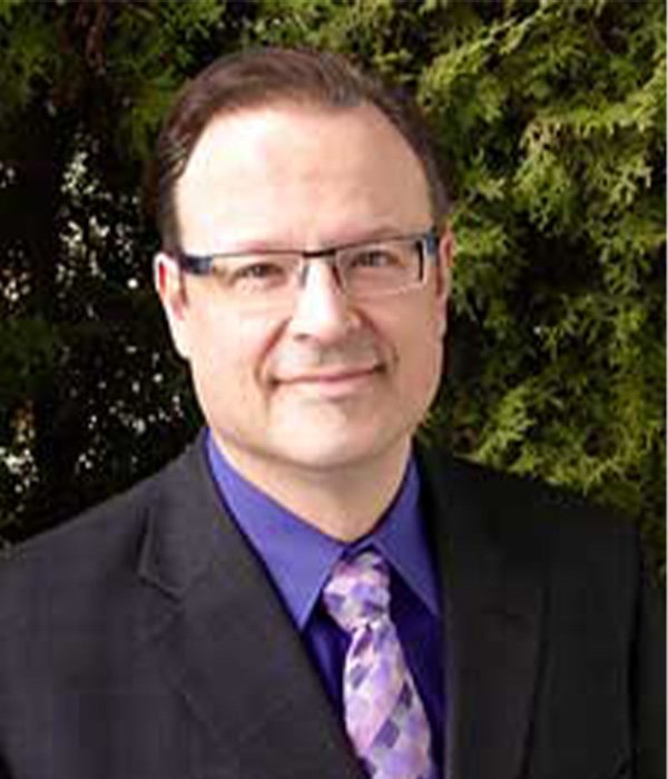 Photo of Dr. Kevin Philipow