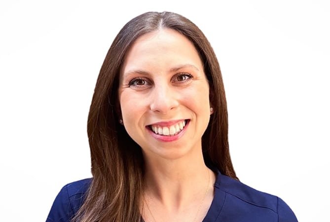 Photo of Dr. Lauren Bevilacqua