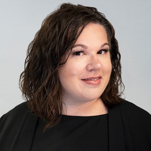 Photo of Dr. Lindsay Yaworsky