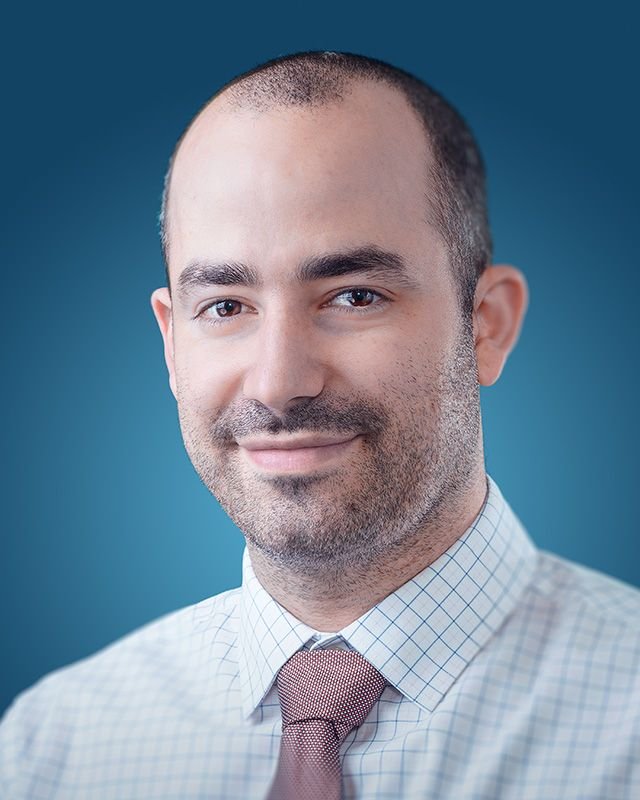 Photo of Dr. Liron Rooz
