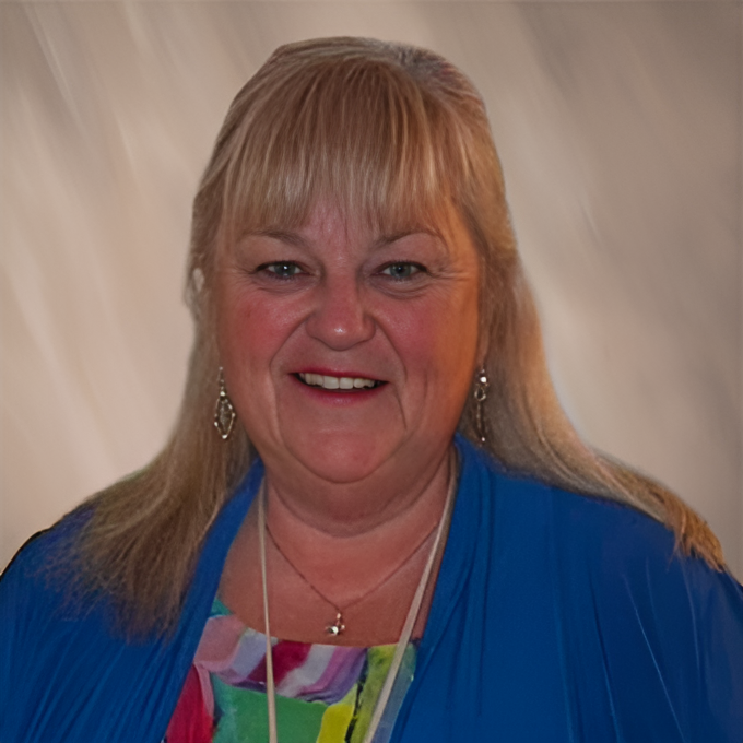 Photo of Dr. Lynne Chadwick