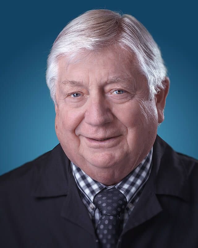 Photo of Dr. Richard Landriault