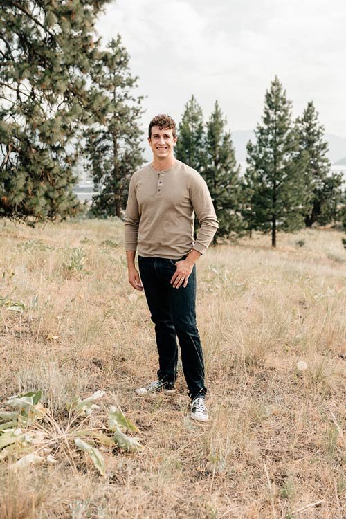 Photo of Dr. Zac Loomer