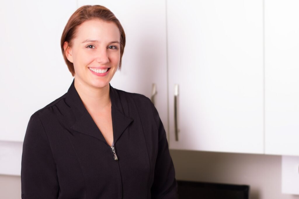 Photo of Dr. Émilie Lévesque